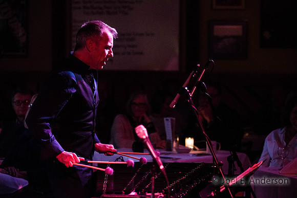 Joe Locke Quintet with Kenny Washington