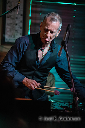 Joe Locke Quintet with Kenny Washington