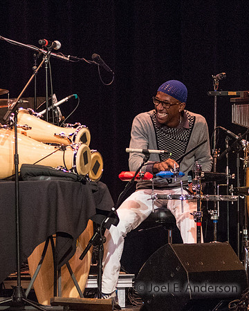 Chucho Valdés: Irakere 40 - Mo Theater ("We Always Swing" Jazz Series)