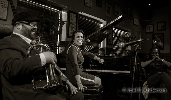 Champian Fulton Quartet