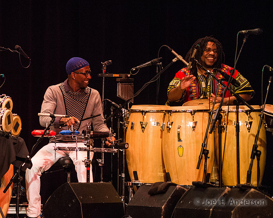 Chucho Valdés: Irakere 40 - Mo Theater ("We Always Swing" Jazz Series)
