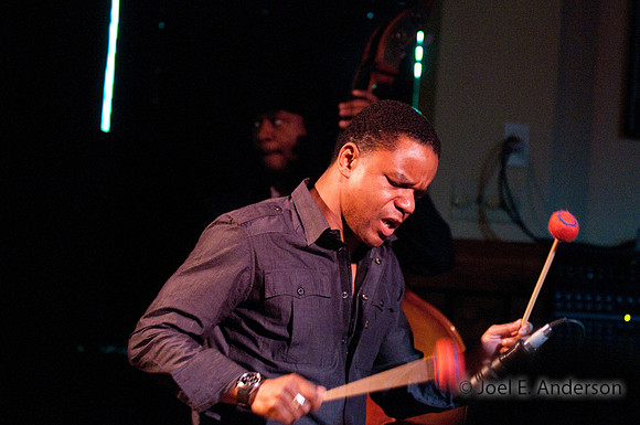 Stefon Harris-20100131_DIG9667